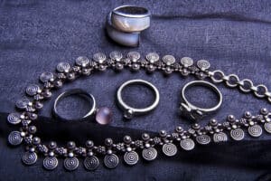 AOV Vente Achat métaux précieux Vauréal Les bijoux en or et en argent